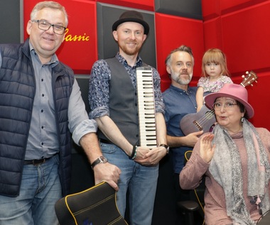 Piosenka z prawdziwego zdarzenia w RMF Classic: "Aż ze Swarzędza”