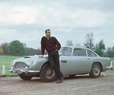 Legendarny samochód Jamesa Bonda trafił na aukcję