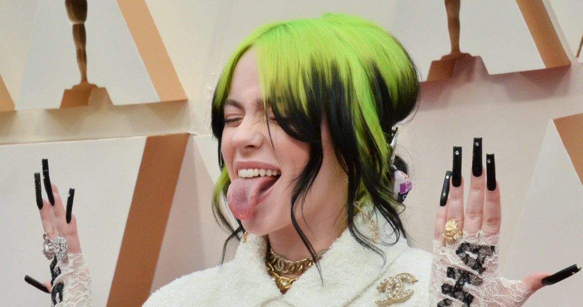 "No Time To Die" w wykonaniu Billie Eilish. Posłuchaj premierowego utworu do nowego Bonda!