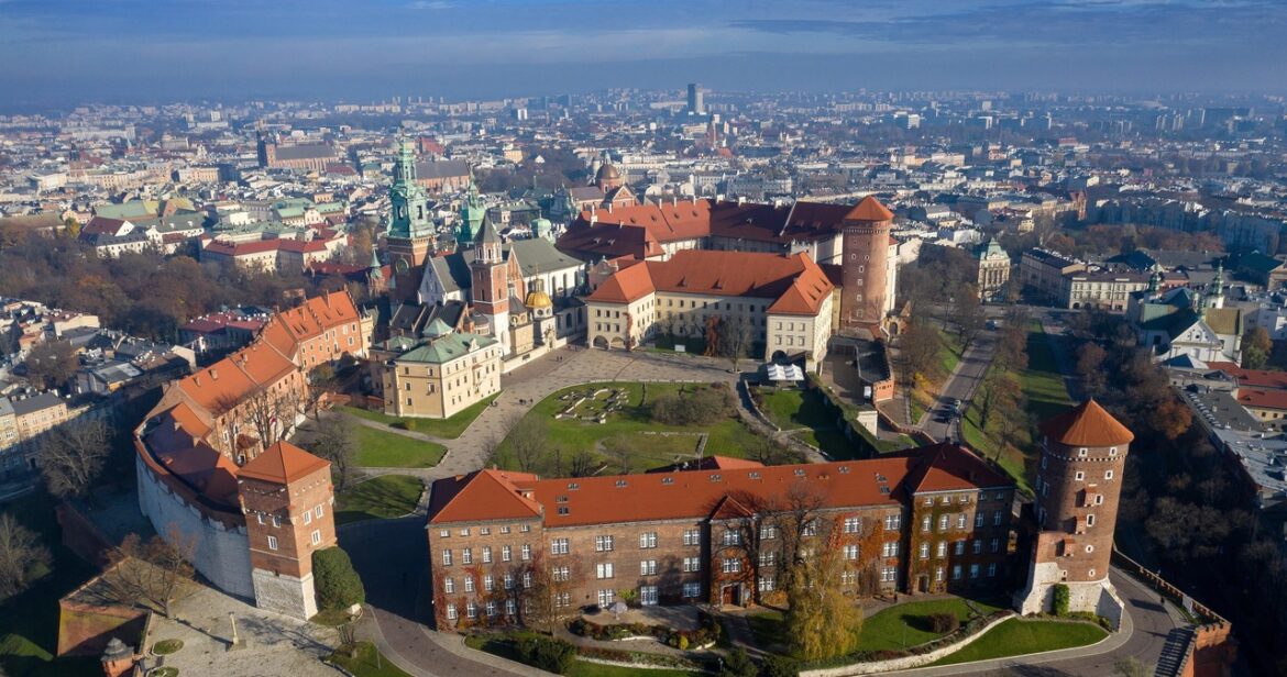 Jagiełło, Łokietek i Warneńczyk. Królewskie sarkofagi na Wawelu odnowione