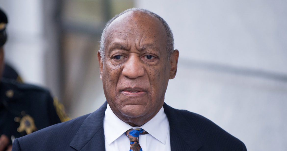 Bill Cosby wyszedł na wolność. Sąd unieważnił jego wyrok