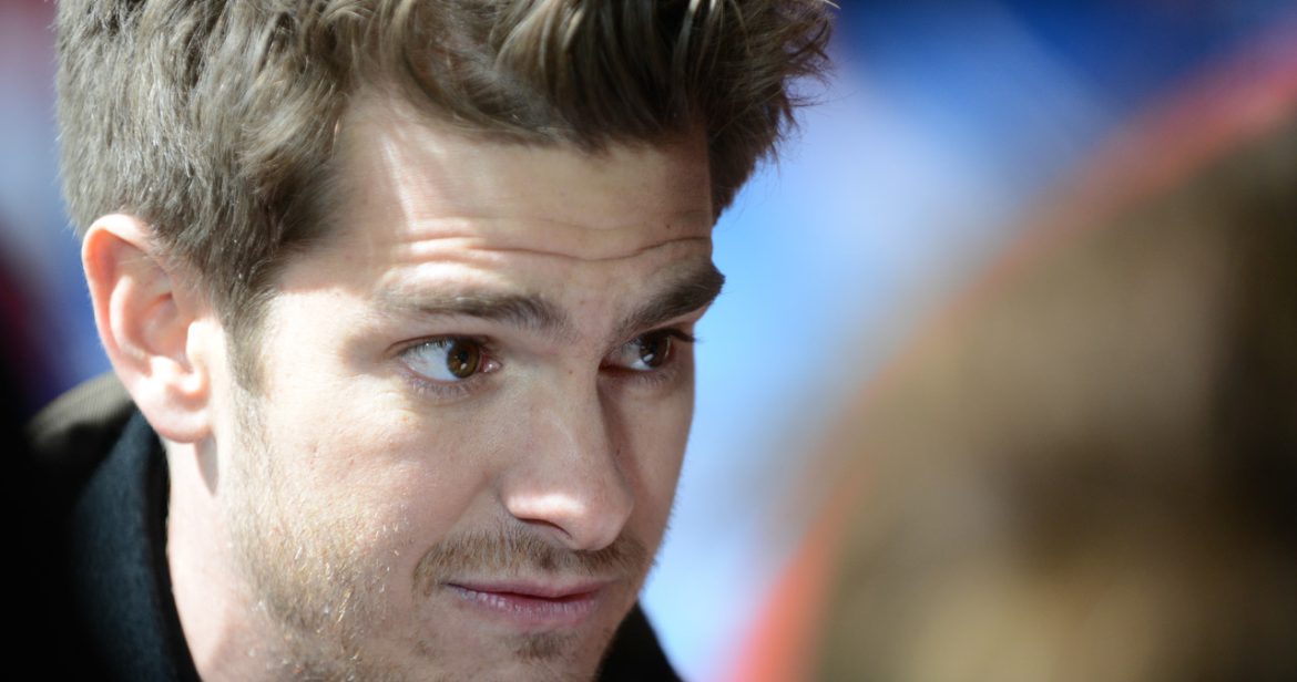 Andrew Garfield jako "Król Internetu"