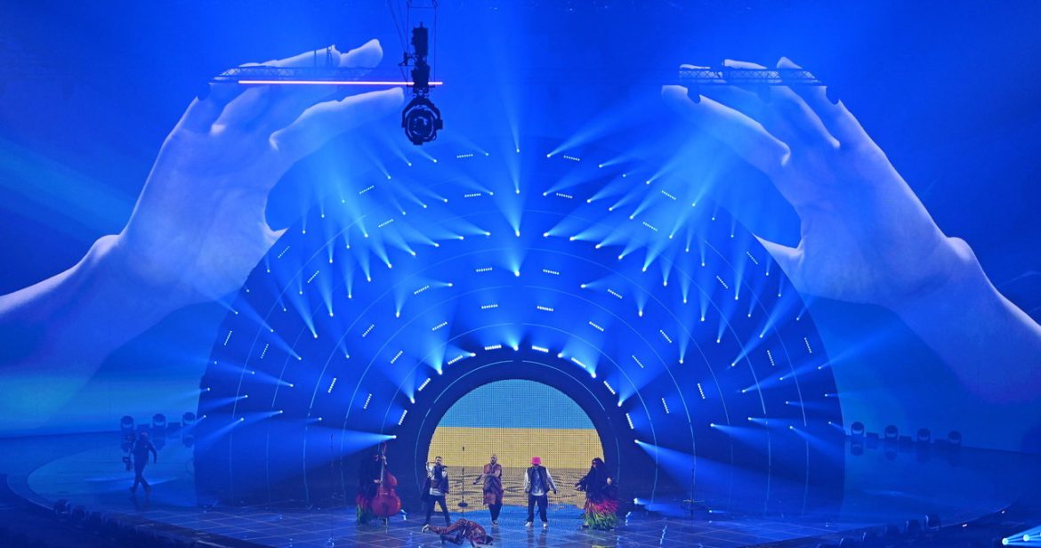 Reprezentant Ukrainy Kalush Orchestra zwycięża w tegorocznej Eurowizji