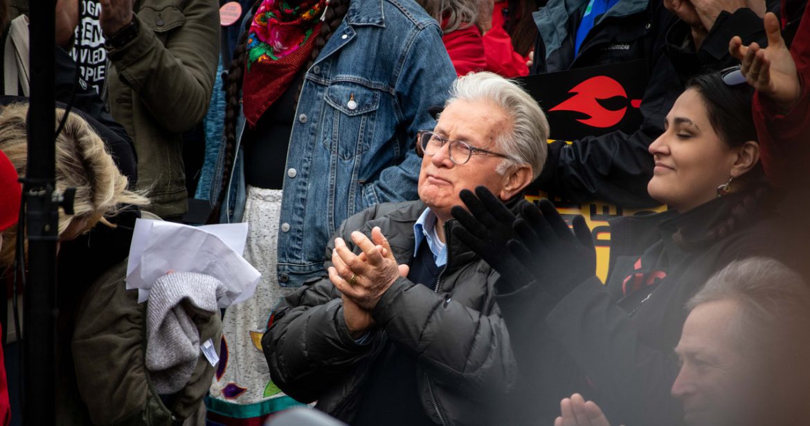 Martin Sheen żałuje zmiany nazwiska