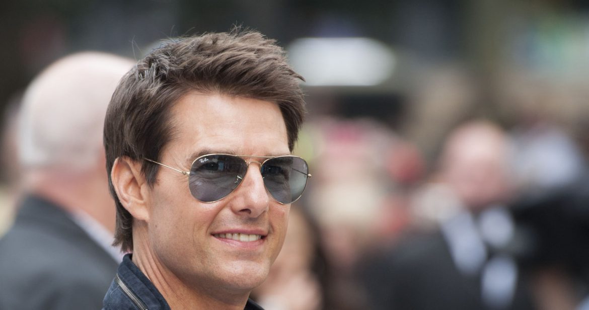 Tom Cruise wisiał na skrzydle samolotu. Kolejny szalony wyczyn aktora [ZDJĘCIE]
