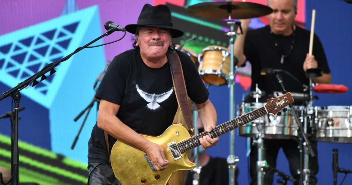Carlos Santana zemdlał na scenie. Są nowe informacje na temat stanu zdrowia gitarzysty