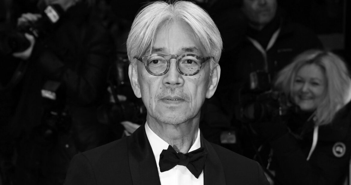 ​Ryuichi Sakamoto nie żyje. Laureat Oscara miał 71 lat