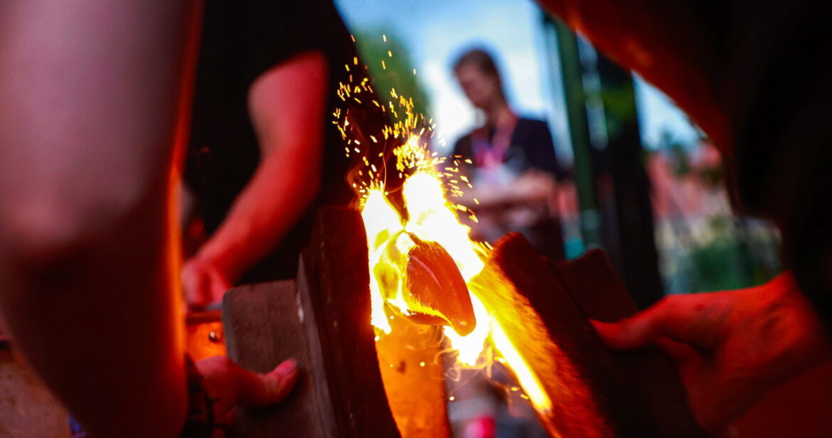 "Sztuka z iskrą" we Wrocławiu. Trwa Festiwal Wysokich Temperatur