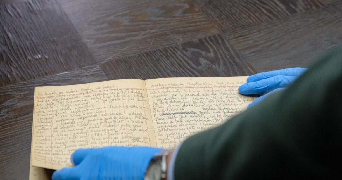 Dziennik powstańczy Aliny Janowskiej. "Gotowy scenariusz na film"