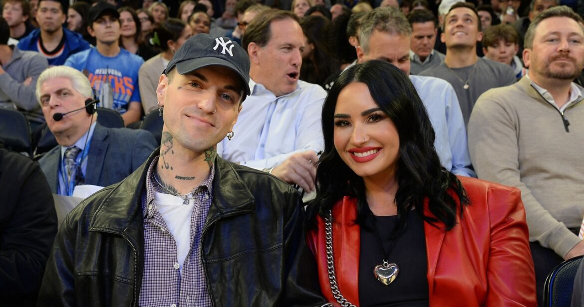 Bajkowy ślub: Demi Lovato i Jordan Lutes powiedzieli sobie "tak"