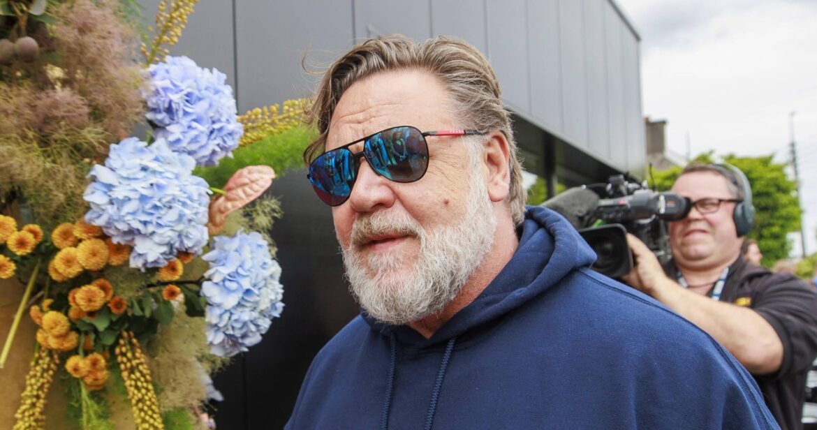 Henry Cavill i Russell Crowe razem w ekranizacji kultowego hitu