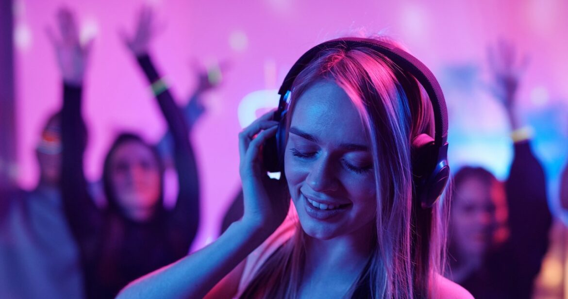 Maszyny przejmą scenę muzyczną? The Velvet Sundown wywołuje burzę