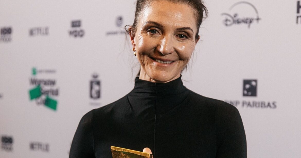 Ruszyła druga edycja BNP Paribas Warsaw SerialCon! ​Michelle Fairley odebrała statuetkę Cutting Edge