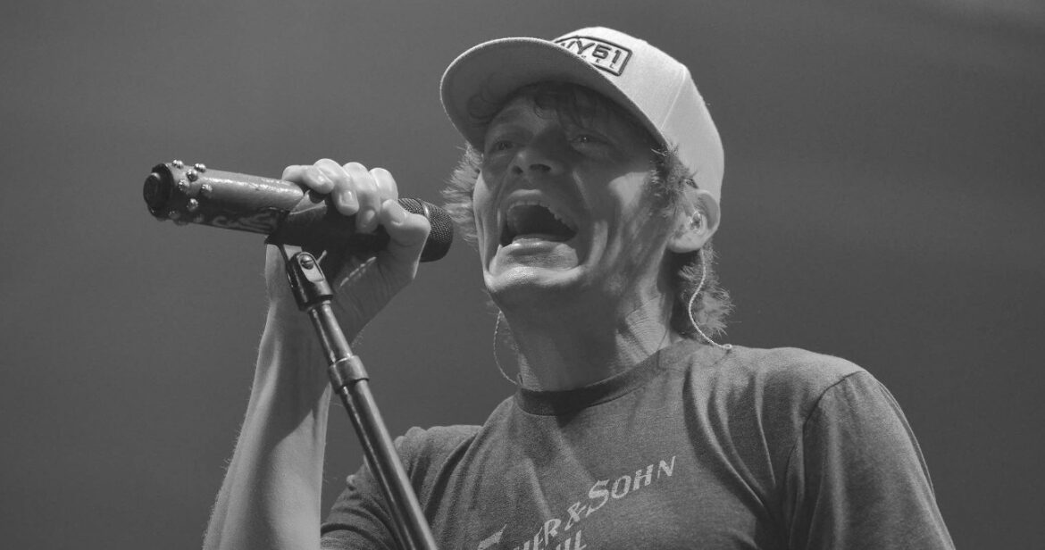 "Pomógł zdefiniować rocka na nowo". Nie żyje wokalista grupy 3 Doors Down