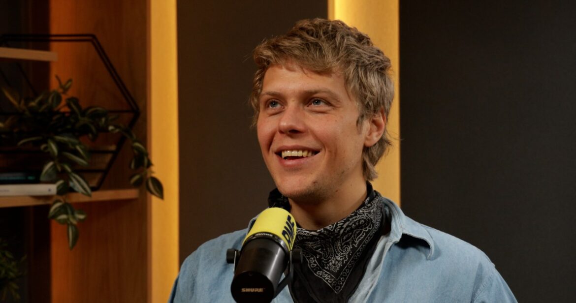 "Chyba mam starą duszę". Jakub Gierszał w Rozmowie Filmowej RMF FM