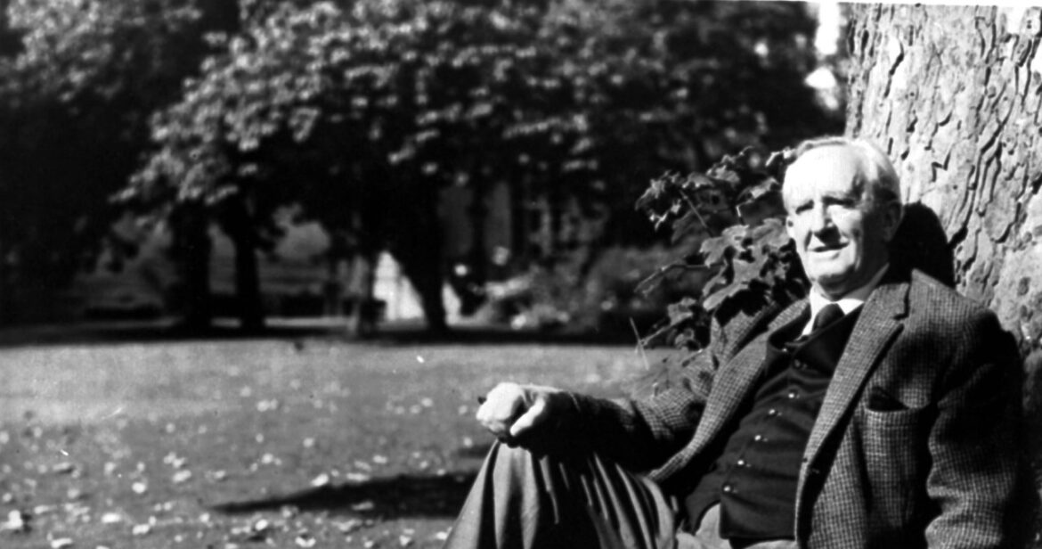 Wojna gigantów literatury. Tolkien nie znosił „Diuny”
